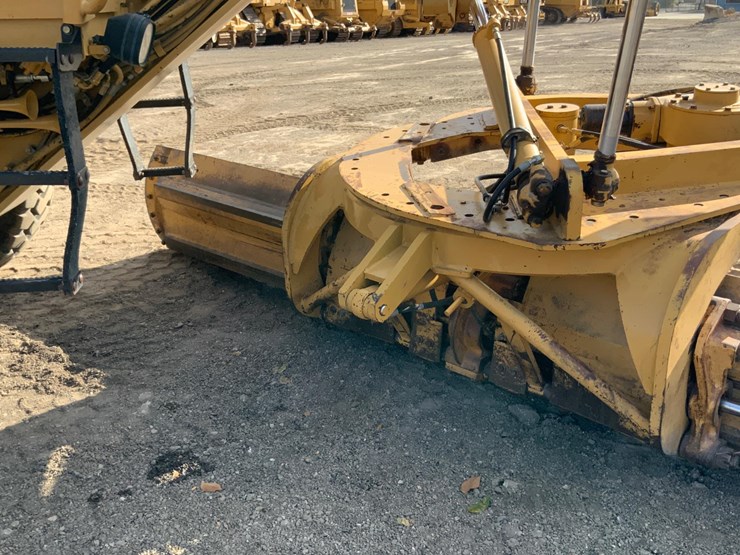 caterpillar-140h-vhp-image-14