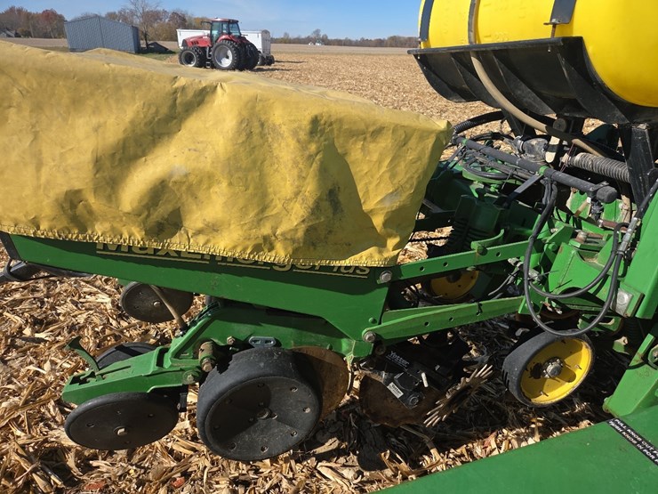 john-deere-1760nt-image-11