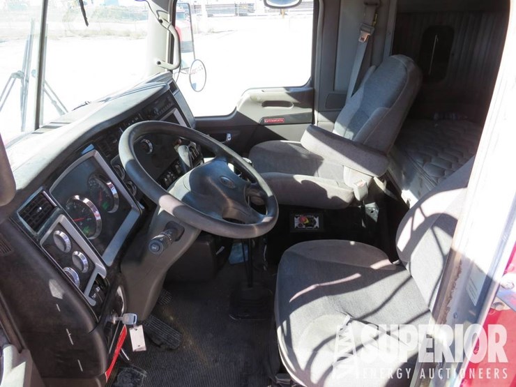 kenworth-t800-image-10