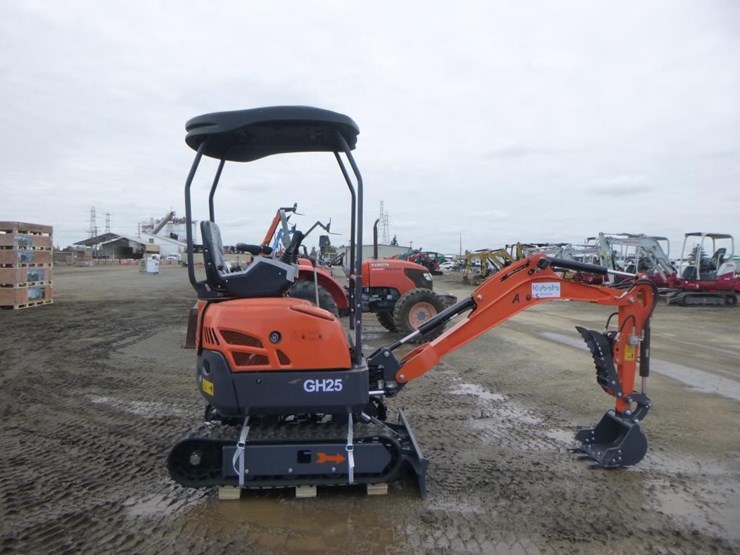aboss-gh25-hydraulic-excavator-image-7