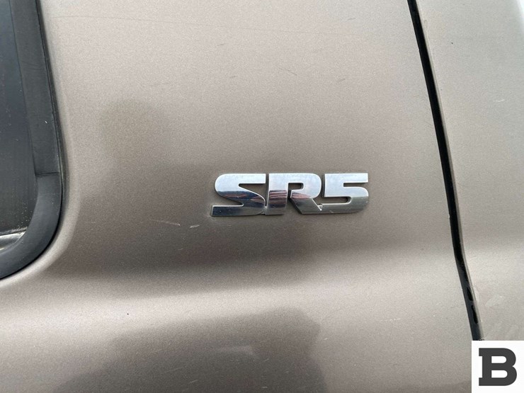 2013-toyota-tundra-image-13