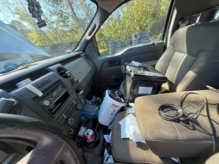 2010-ford-f150-image-40