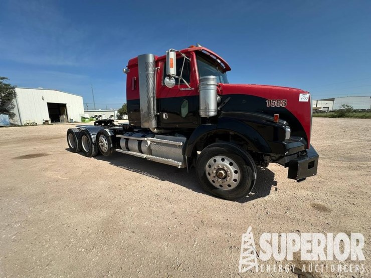 western-star-4900-image-2