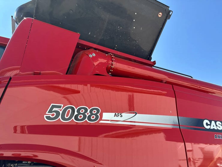 case-ih-5088-image-23