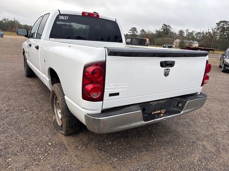 2007-dodge-ram-1500-image-4