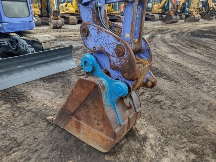 komatsu-pc128uu-2-image-18