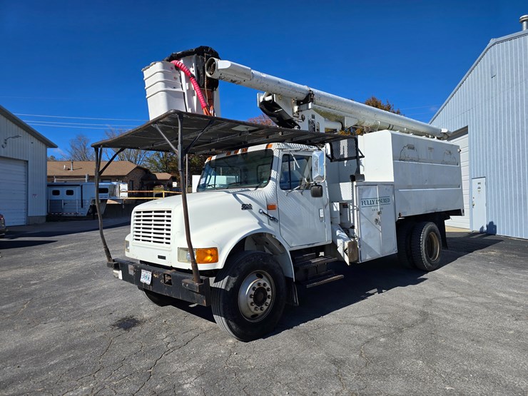 1999-international-4700-image-3