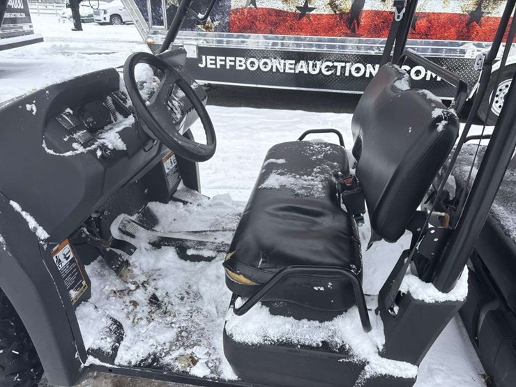 2012-john-deere-550-image-13