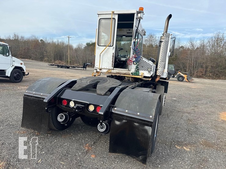 2011-capacity-tj5000-image-7