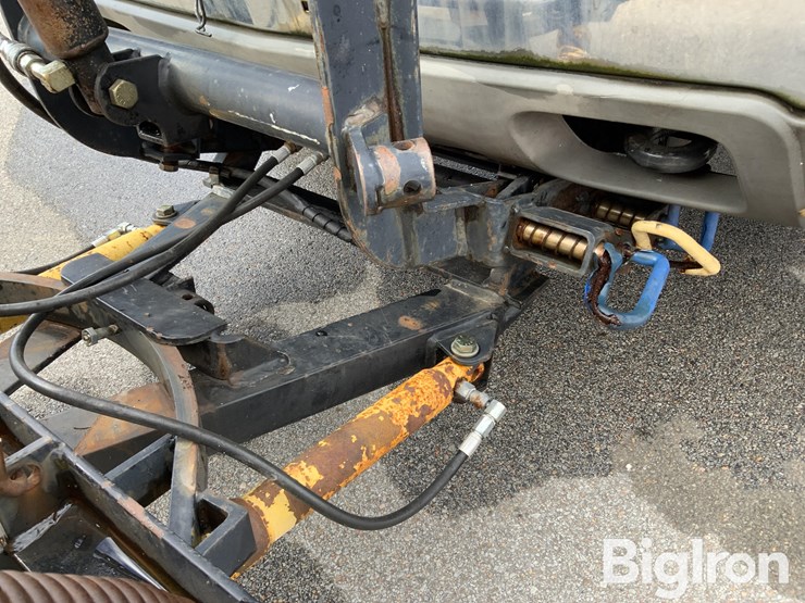 chevrolet-silverado-3500-image-14