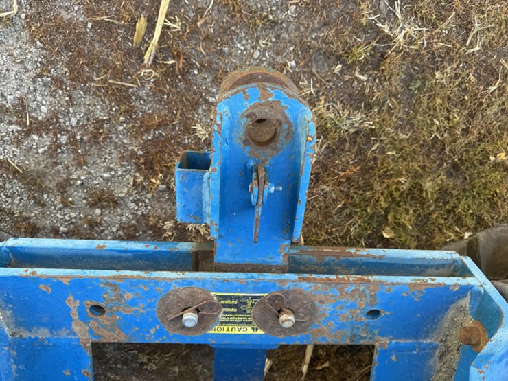 1989-ford-876-image-13