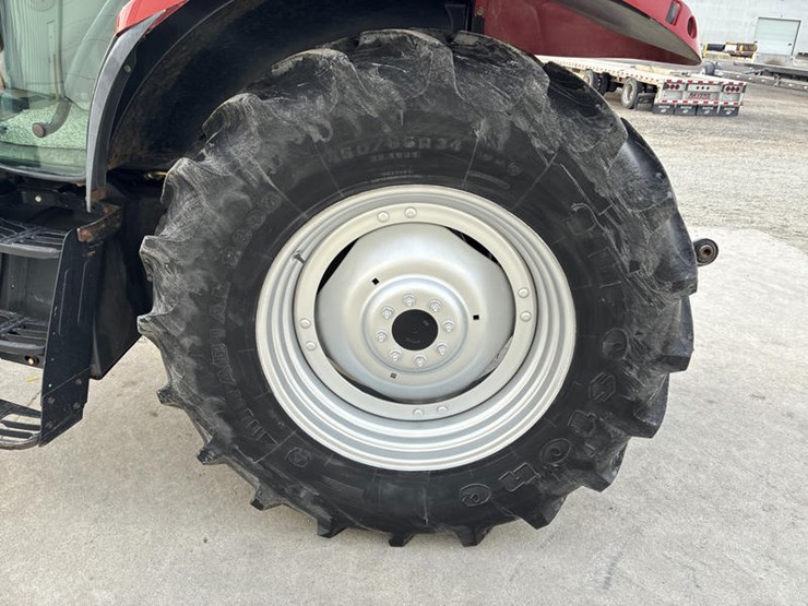 case-ih-mxu130-image-64