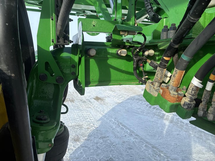 john-deere-r4038-image-62