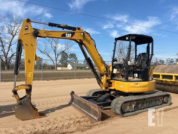 caterpillar-305e2-cr-image-8