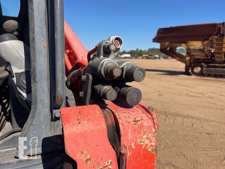 2019-kubota-svl95-2s-image-12