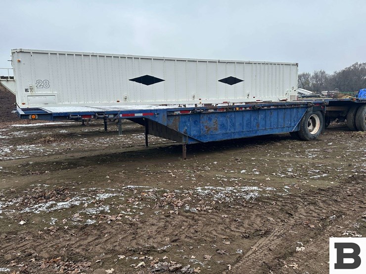 32'-drop-belly-trailer-image-1