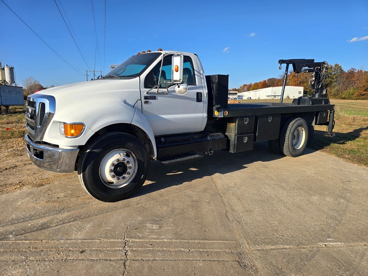 ford-f650-image-3