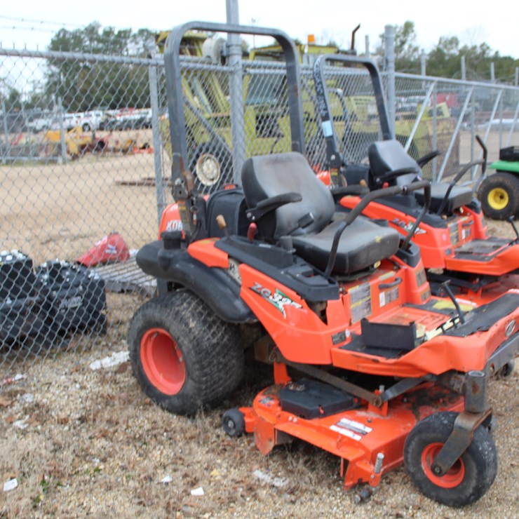 KUBOTA ZG327