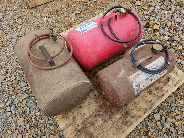 #18273-•-3-portable-air-tanks-image-3