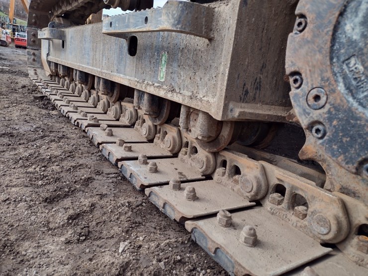 caterpillar-315-gc-image-34