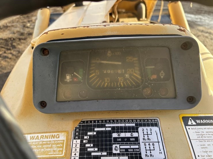 1975-ford-445a-image-33