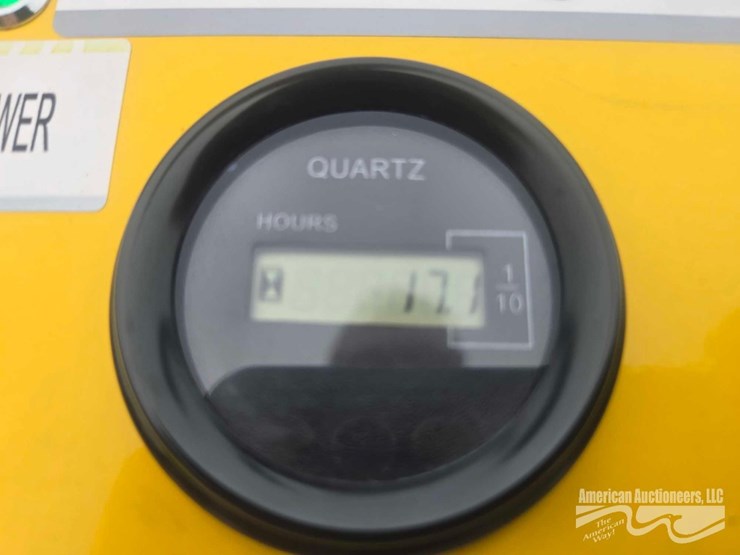 sdlanch-sdll50-mini-skid-steer-loader-image-21