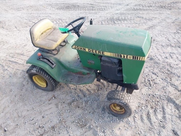 john-deere-116-image-2
