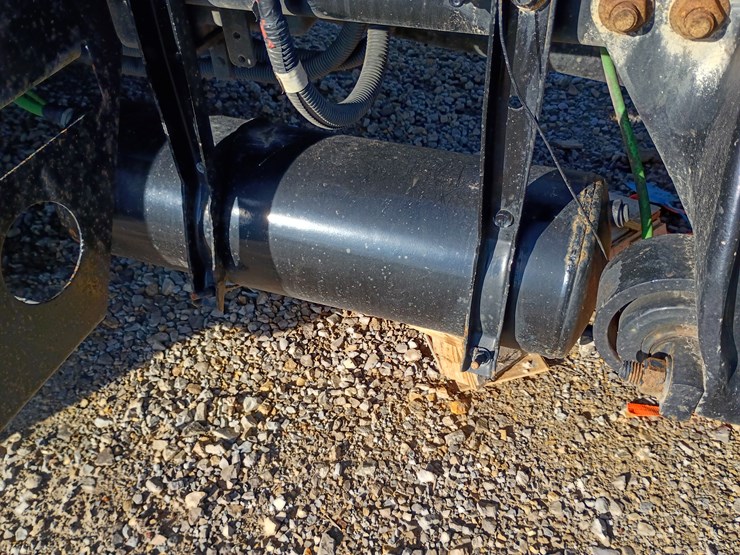 freightliner-cascadia-125-image-68