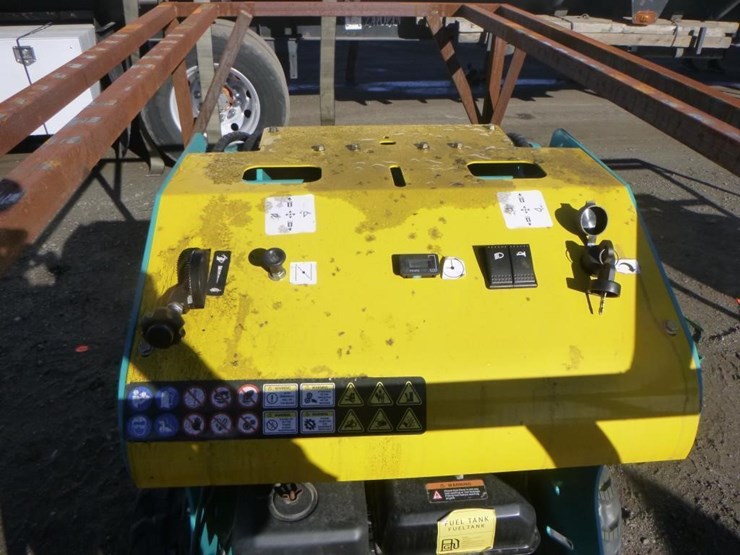 2024-mach-pro-mp-s300-skid-steer-track-loader-image-14