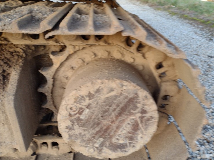 volvo-ec160b-lc-image-34