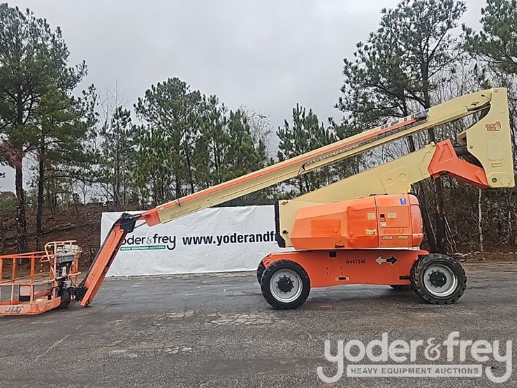 2016-jlg-800aj-image-2
