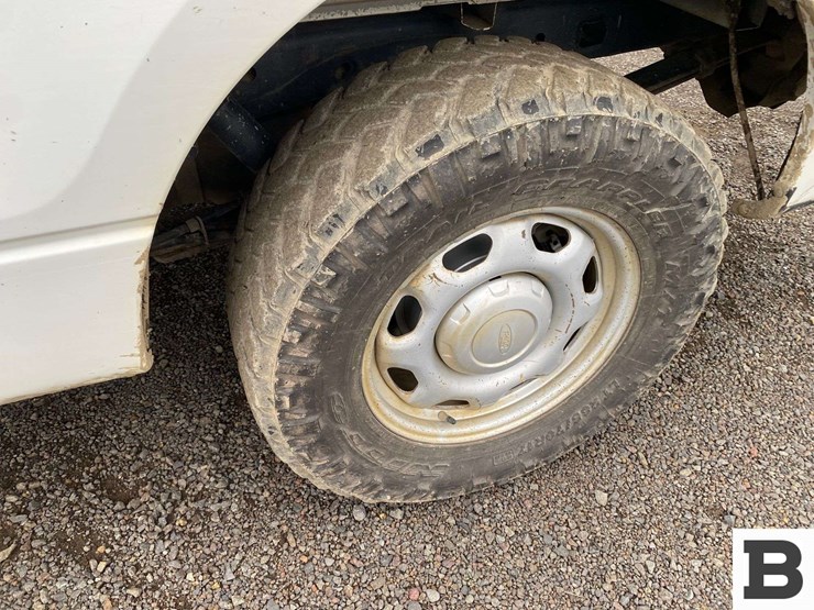 2011-ford-f150-image-14