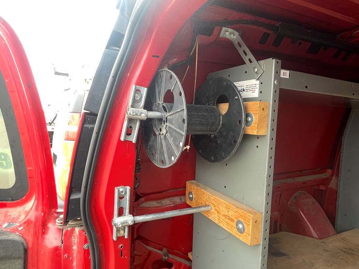 #1404-•-2006-chevy-cargo-van-(wi-title-in-delay)-image-49