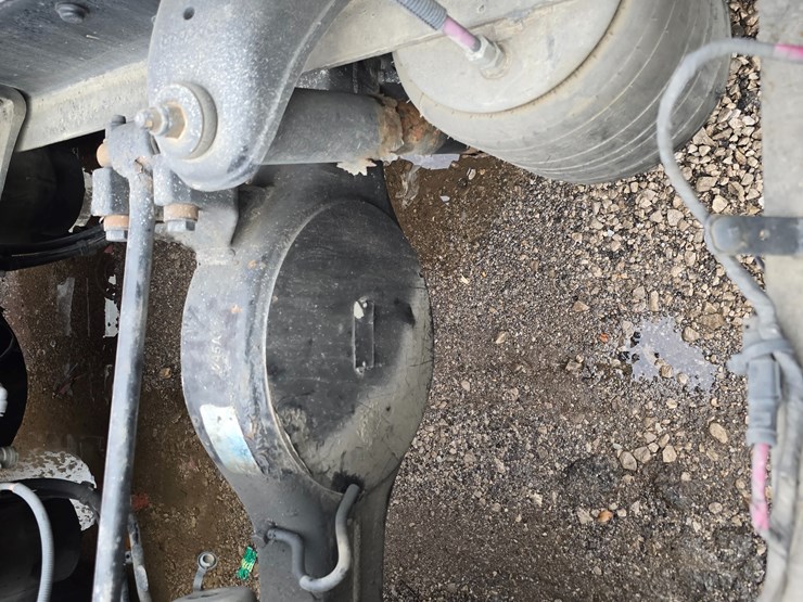 2017-peterbilt-579-image-111