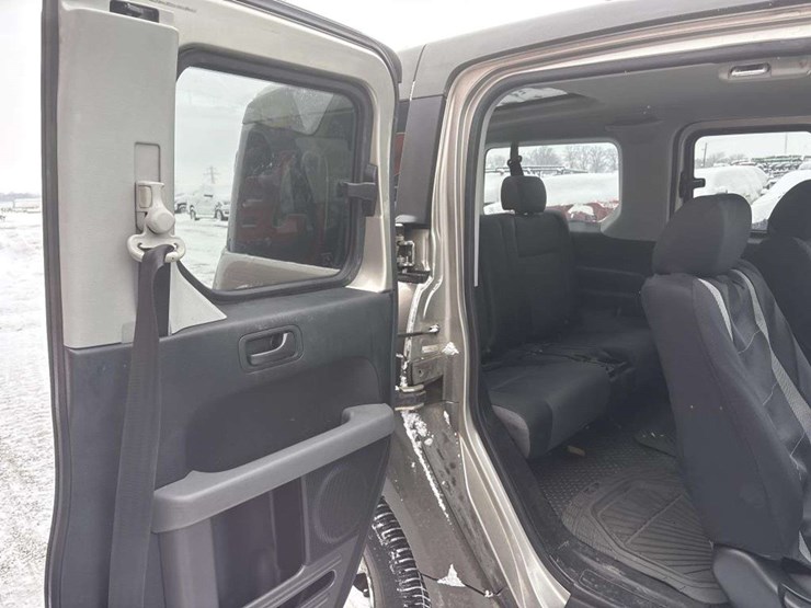 2004-honda-element-image-19