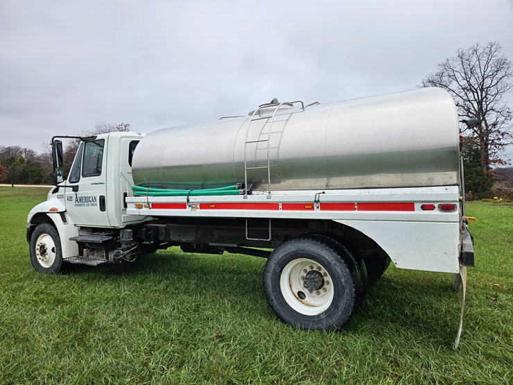 international-durastar-4400-image-9