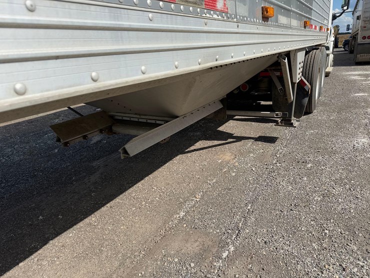 2012-timpte-super-hopper-image-16