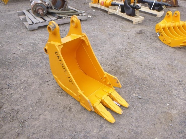 caterpillar-305-image-2