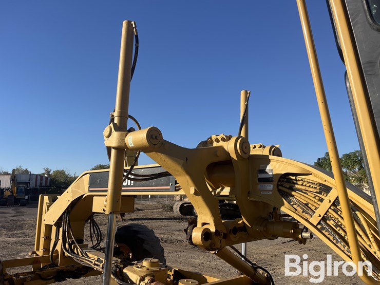 2007-caterpillar-140h-vhp-plus-image-17