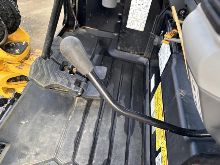 2022-caterpillar-303.5-image-29