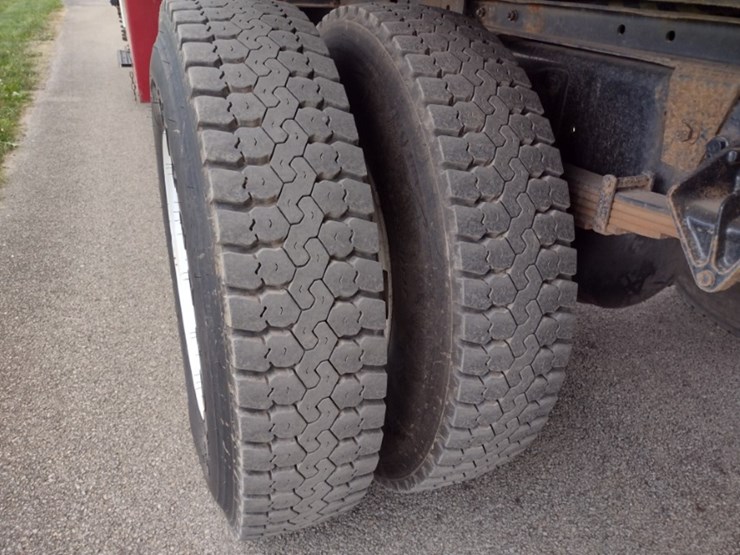 international-durastar-4300-image-28