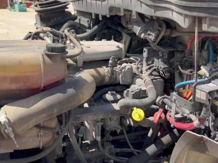 international-durastar-4400-image-12