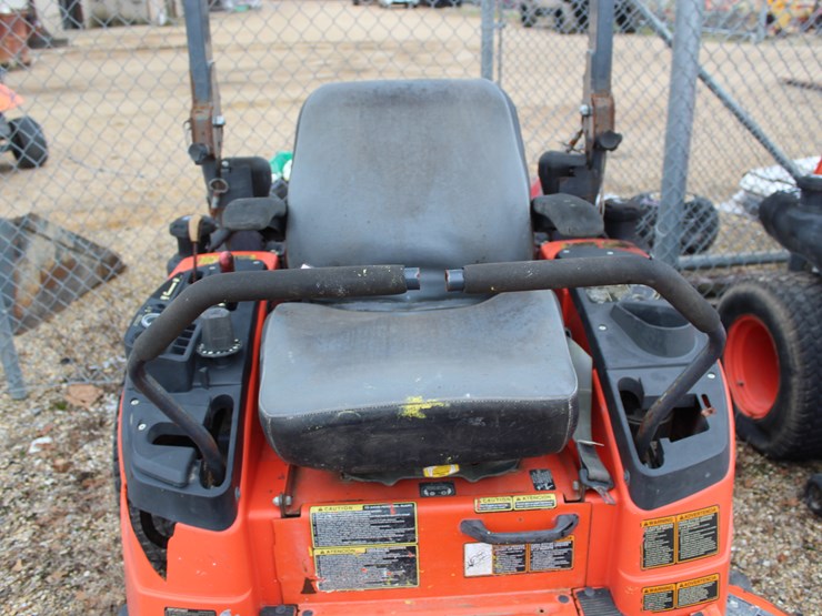 kubota-zg327-image-5