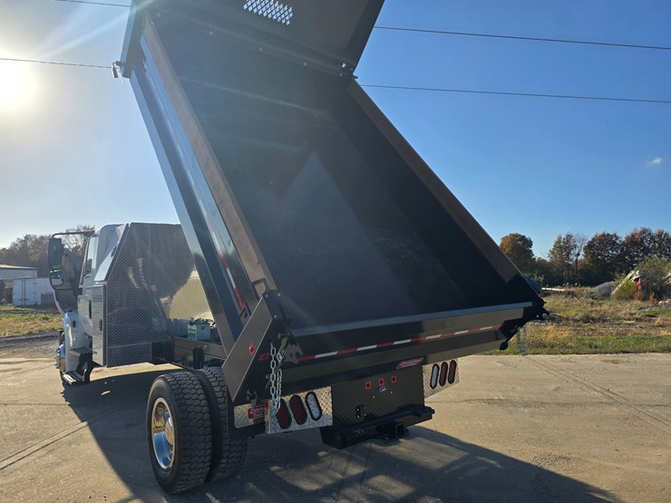 international-durastar-4300-image-65