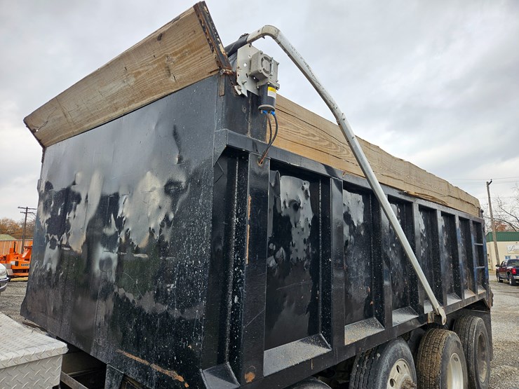 freightliner-columbia-120-image-131