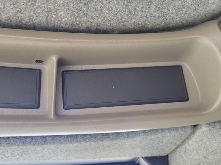 new-holland-cr9040-image-106