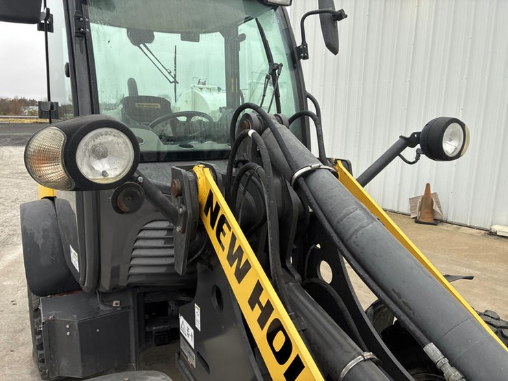 #122463-•-2023-nh-w50c-#fnhw50csnjhp00463-image-24