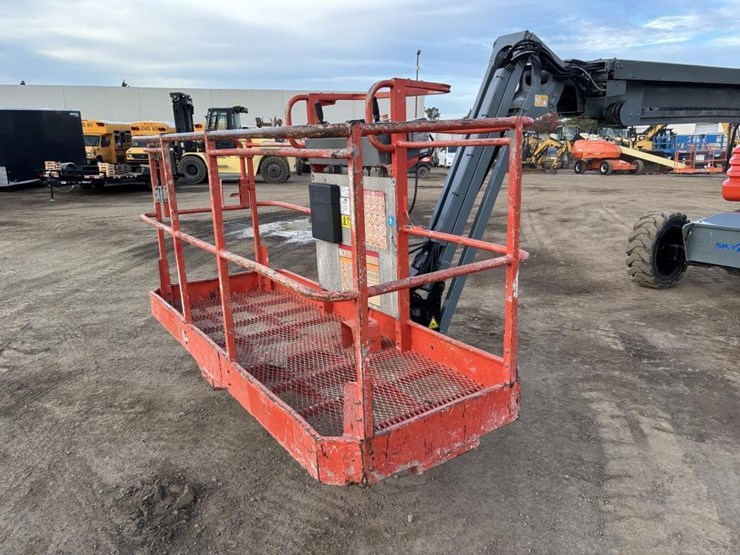 2012-skyjack-sj45t-image-9