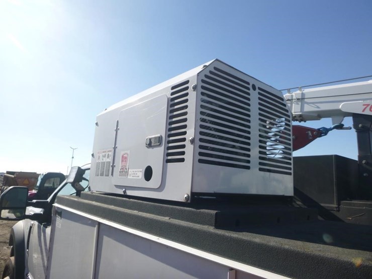 2019-ford-f550-image-18