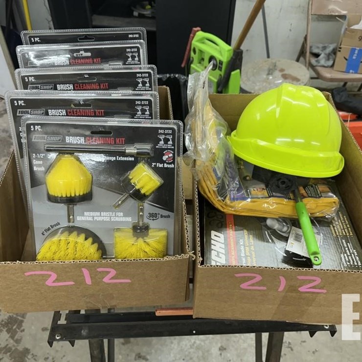 TOOL SHOP BRUSH CLEANING KITS & SHOP ACCESSORIES